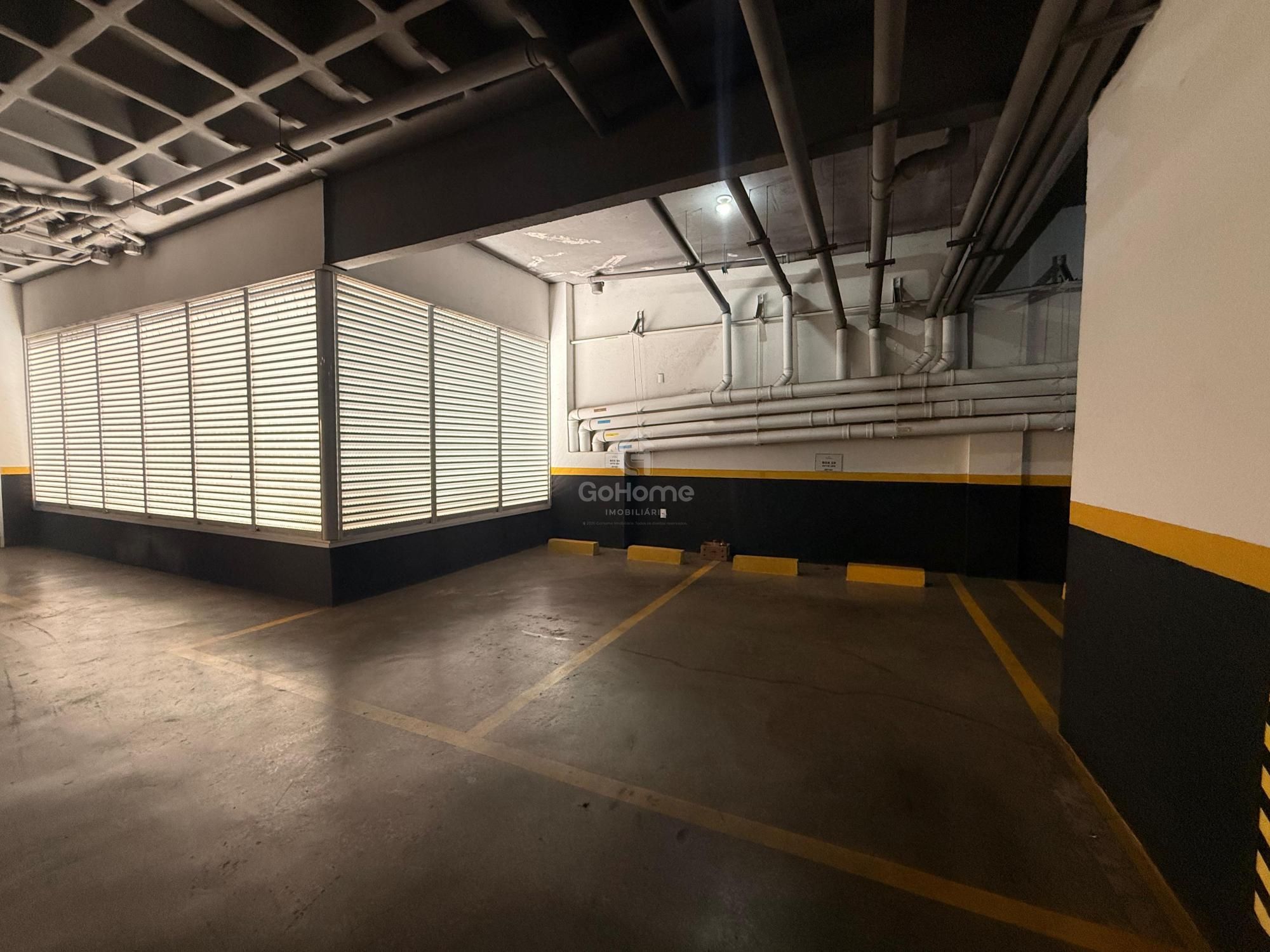 Apartamento mobiliado com 3 suítes no Centro