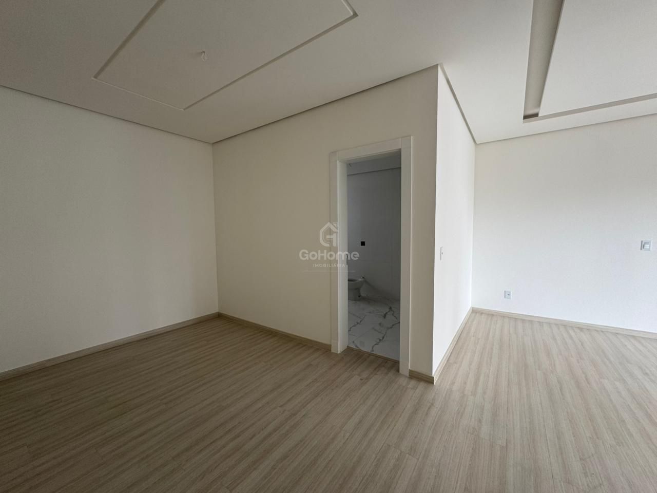 Apartamento Novo à Venda com 4 dormitórios