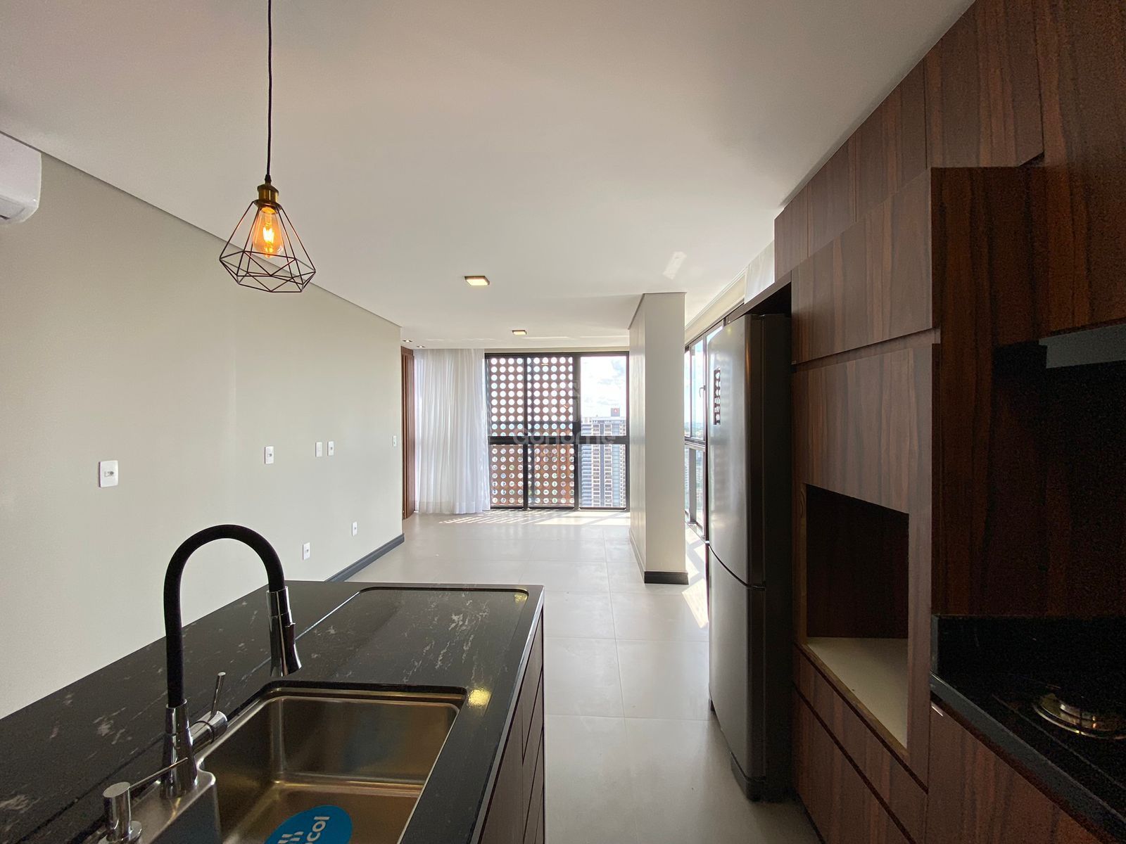 3642 – Apartamento Duplex com 3 suítes, no Centro de Chapecó