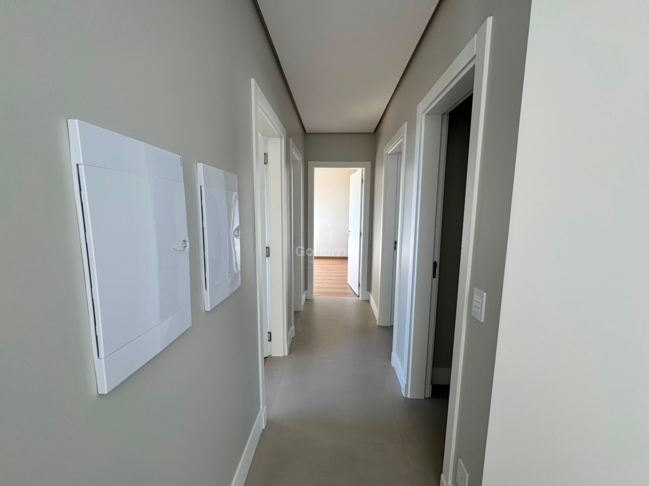 Apartamento Novo à Venda