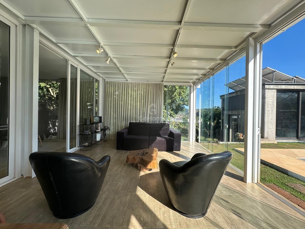 Casa em condomínio fechado