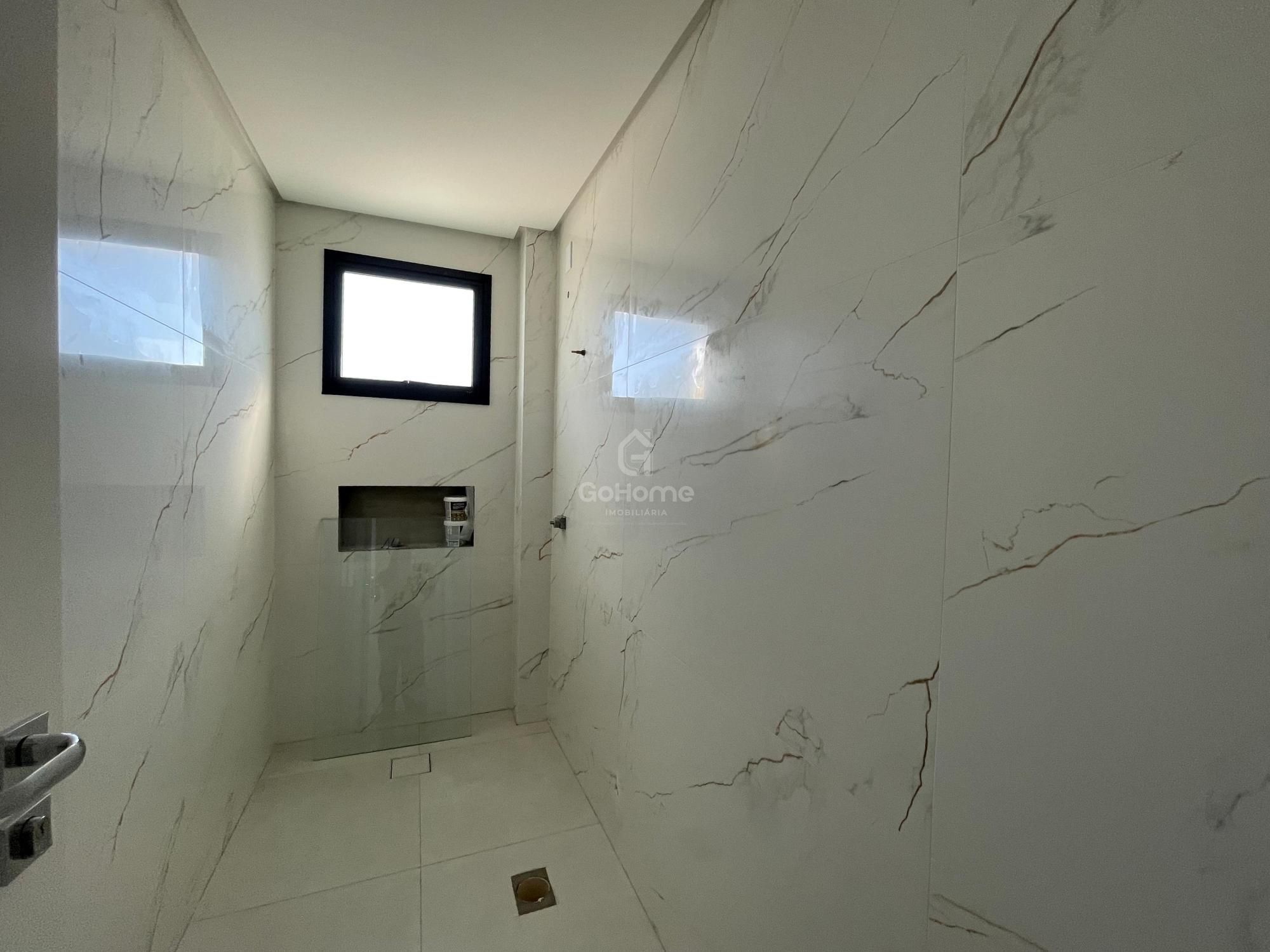 Apartamento Novo à Venda