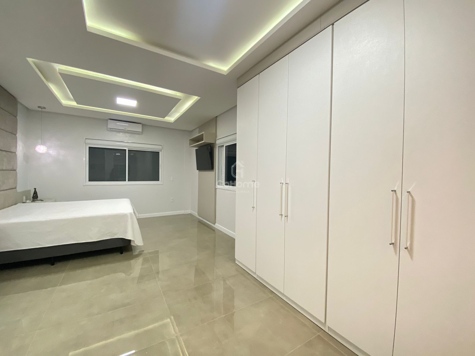 3316 – Casa 3 suítes 4 vagas Paraíso Chapecó SC
