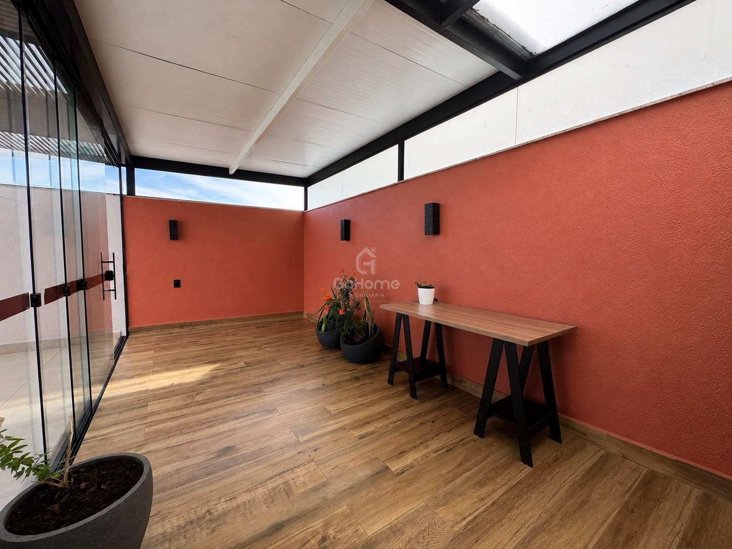 Apartamento com terraço mais Suíte Master e duas Demi-suítes