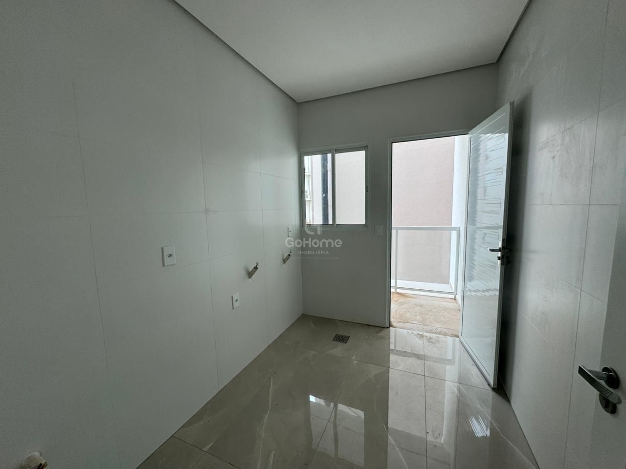 Apartamento Novo à Venda com 4 dormitórios