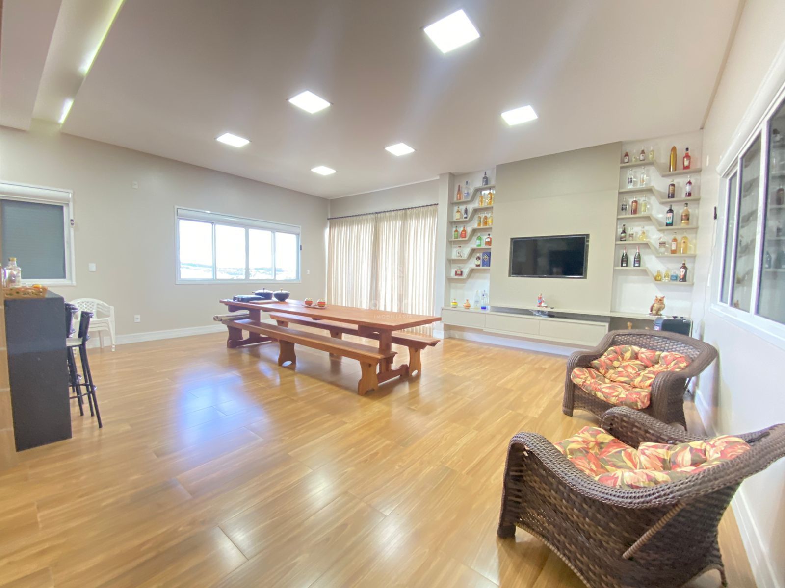 3316 – Casa 3 suítes 4 vagas Paraíso Chapecó SC