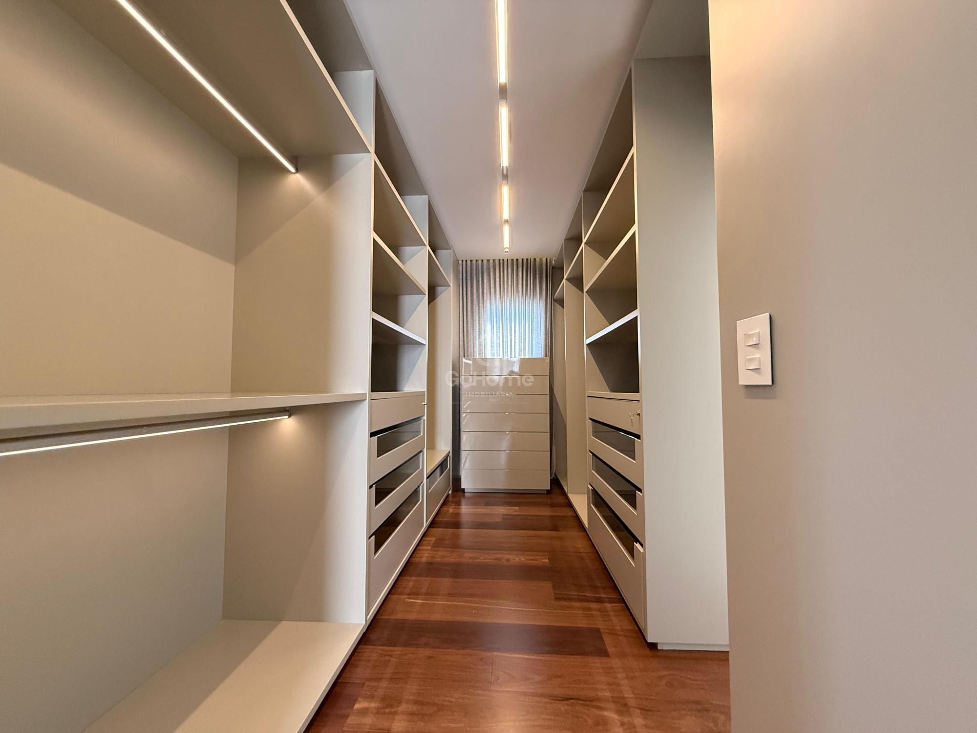 Apartamento 2 suítes mobiliado
