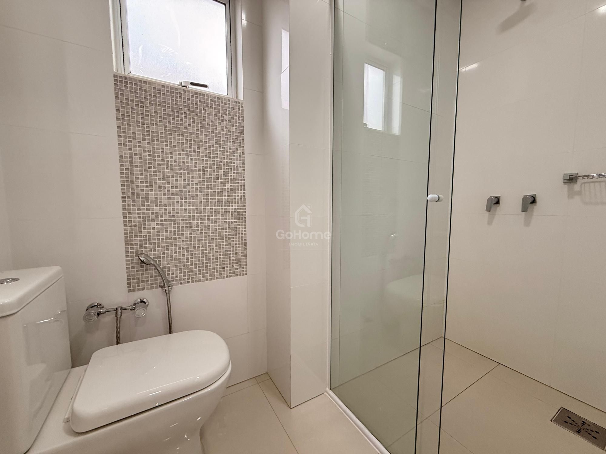 Apartamento  Duplex Semimobiliado