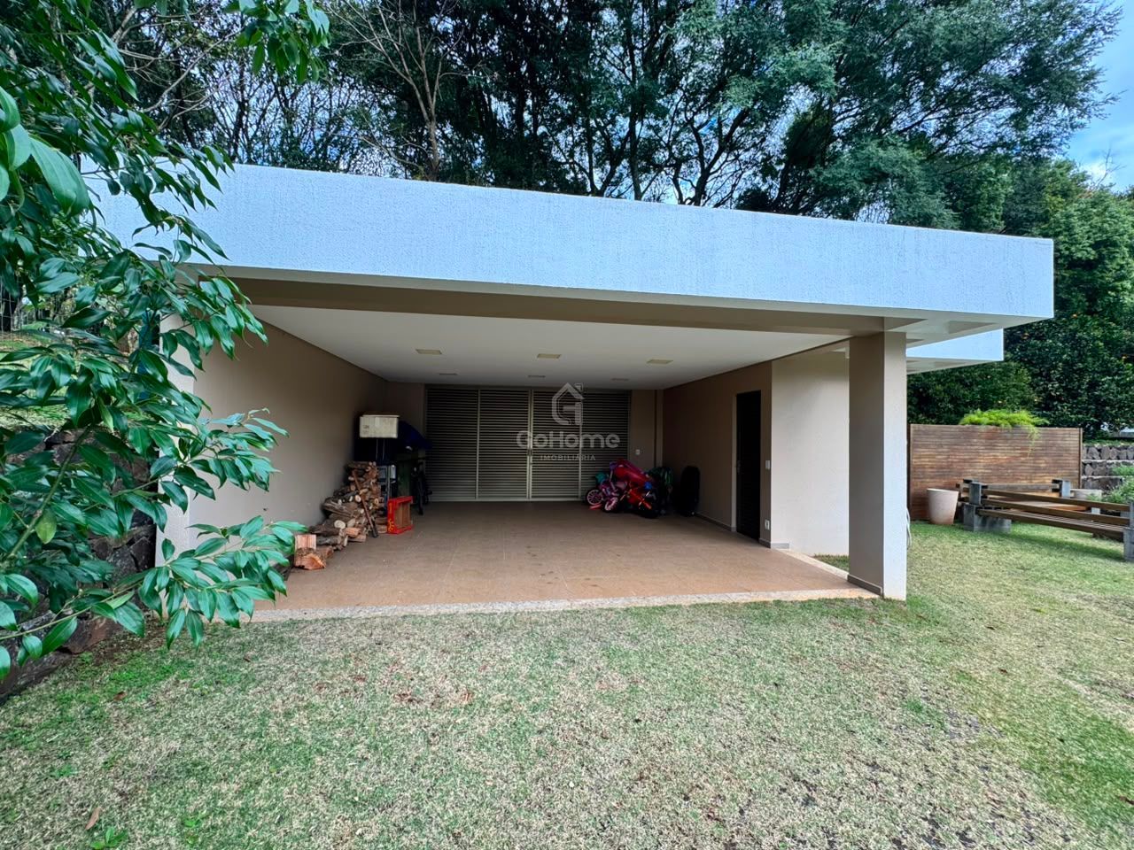Casa em Condomínio Fechado Mobiliada