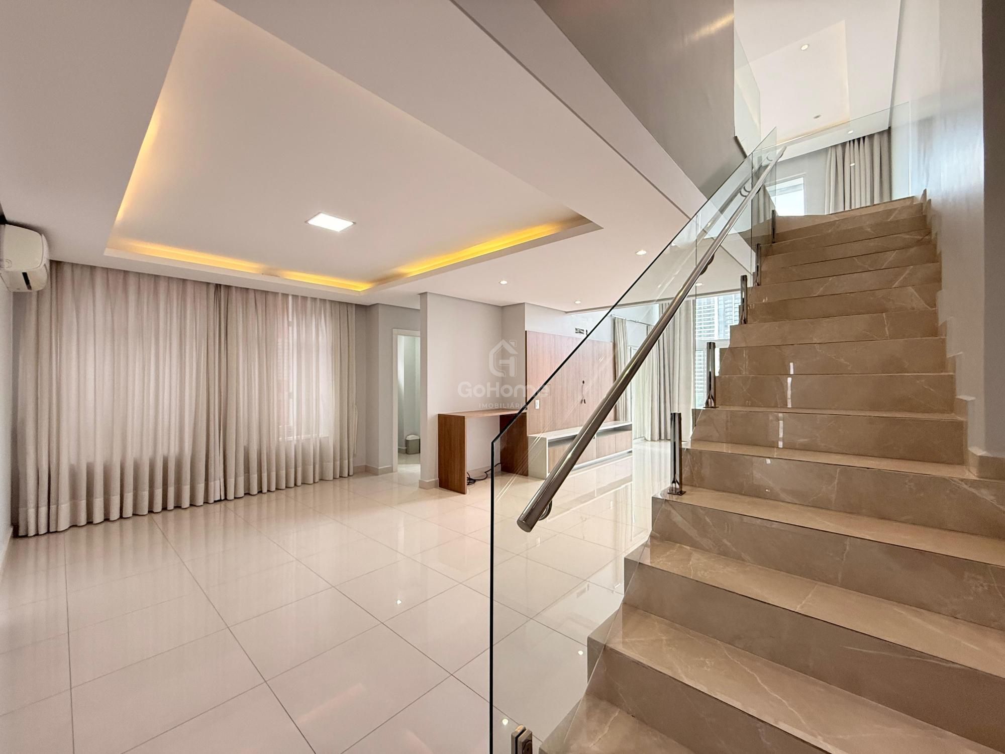 Apartamento  Duplex Semimobiliado