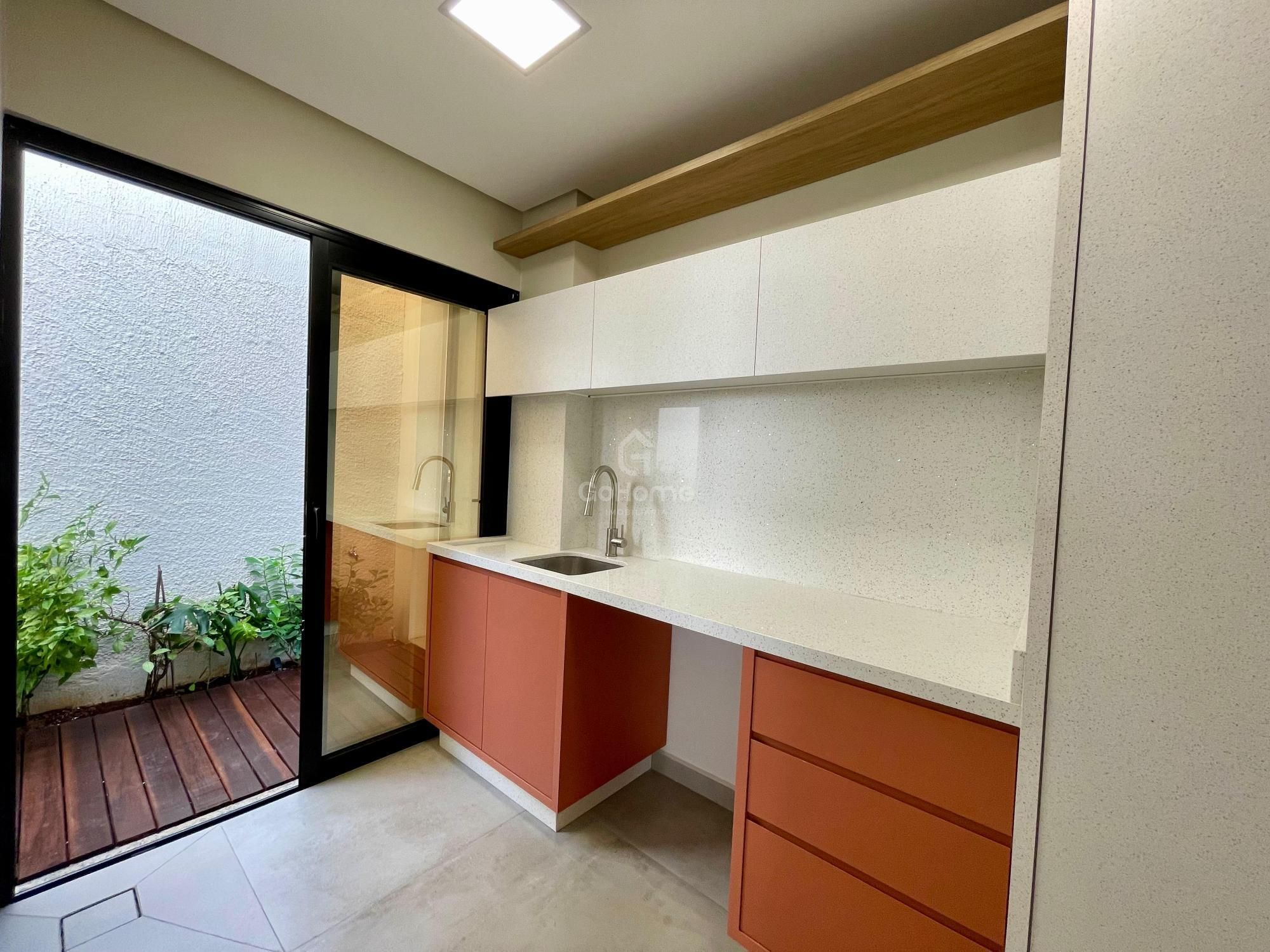 Casa deslumbrante, com 3 suítes