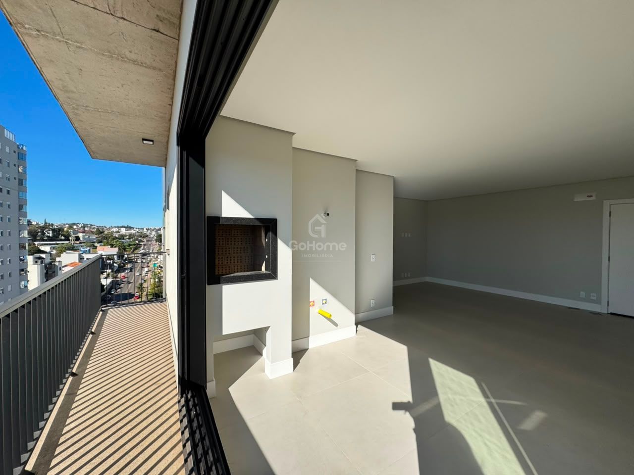 Apartamento Novo à Venda