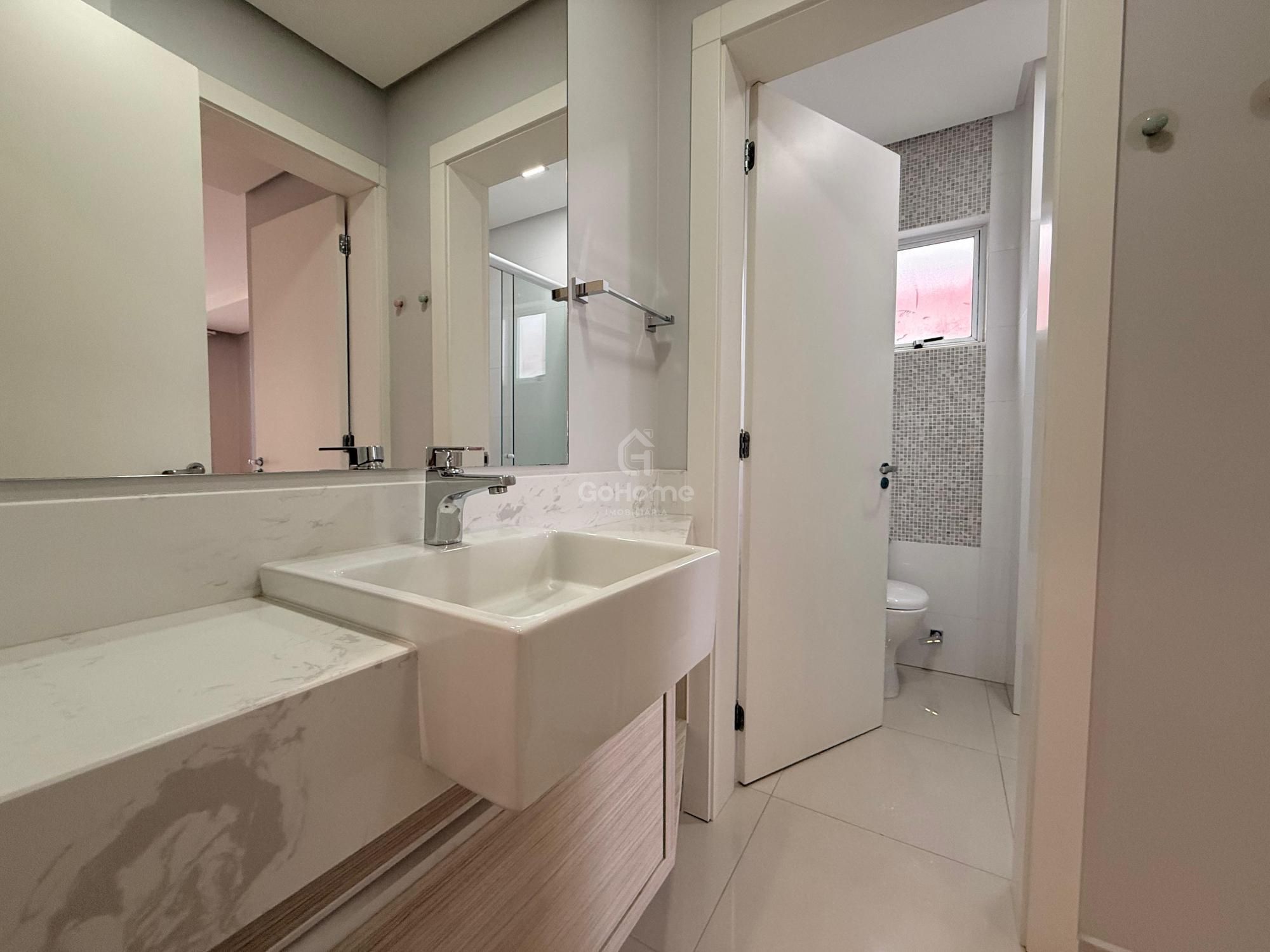 Apartamento  Duplex Semimobiliado