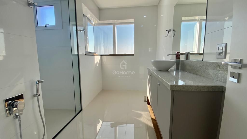 Apartamento Mobiliado com 3 Suítes