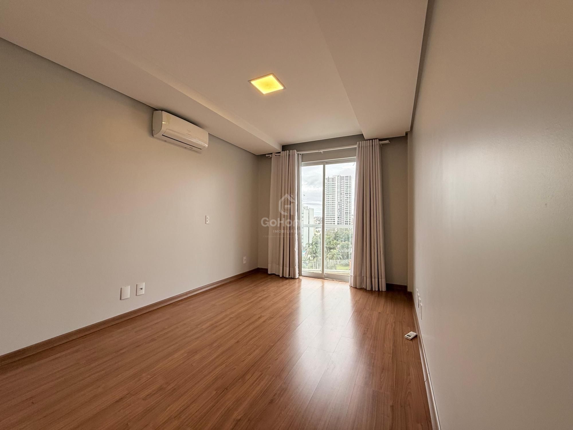 Apartamento  Duplex Semimobiliado