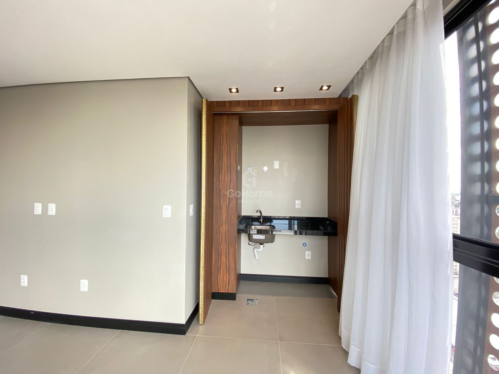 3642 – Apartamento Duplex com 3 suítes, no Centro de Chapecó