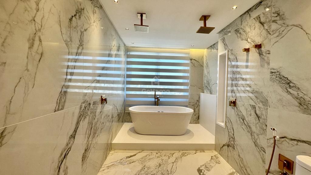 Apartamento à venda no Jardim Itália, Chapecó | 4 suítes