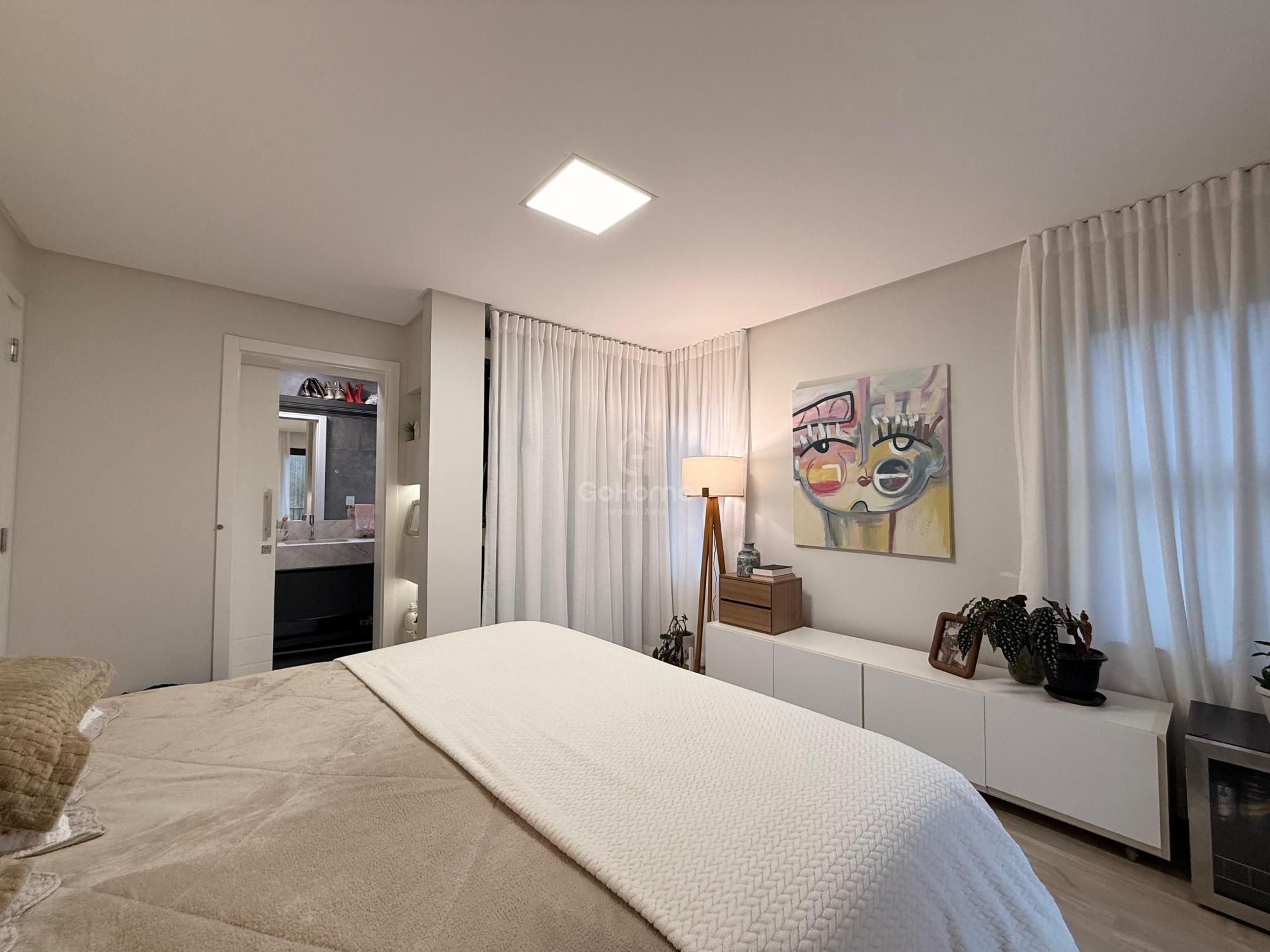 Casa em Condomínio Fechado com 3 suítes