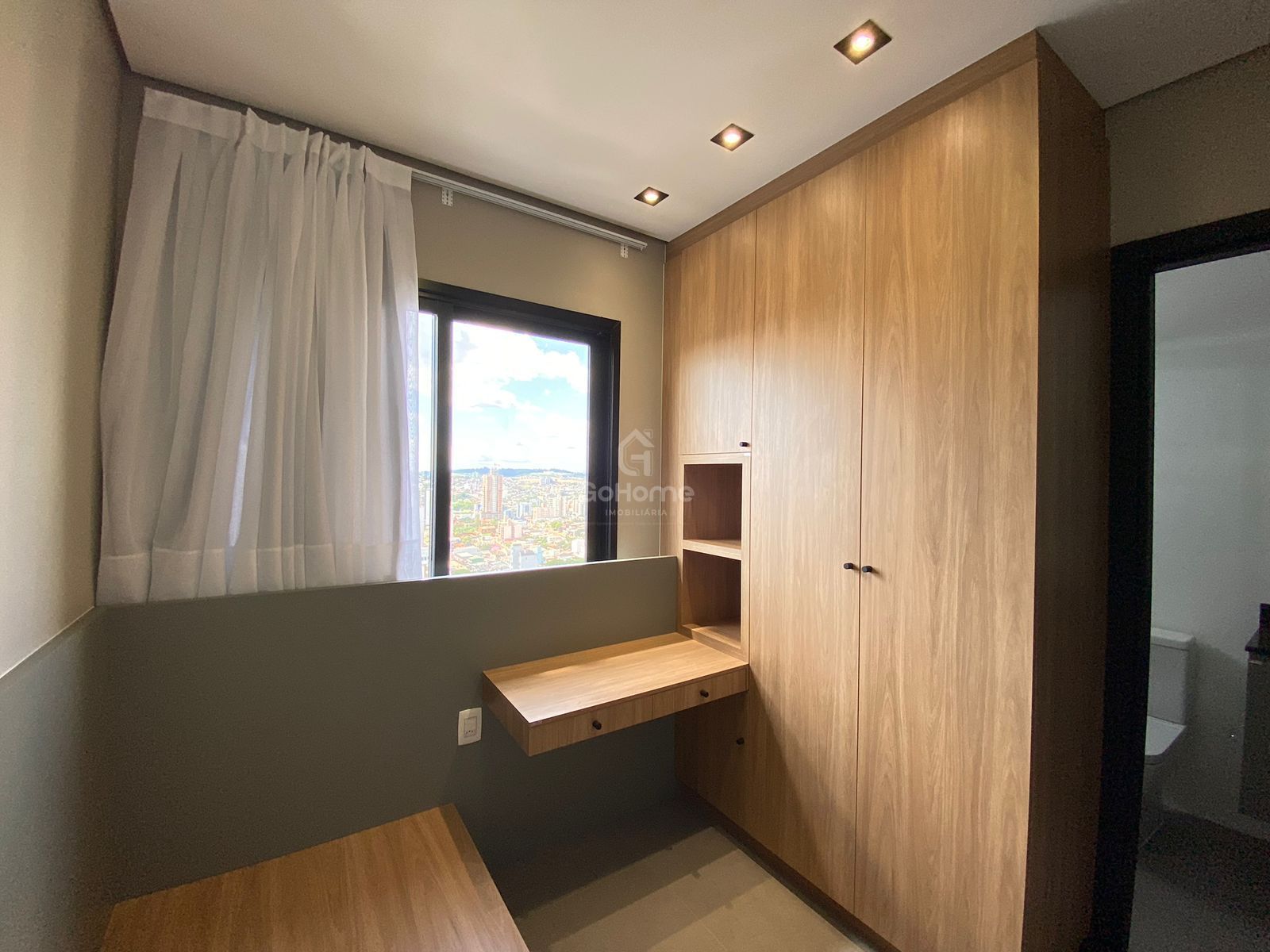 3642 – Apartamento Duplex com 3 suítes, no Centro de Chapecó