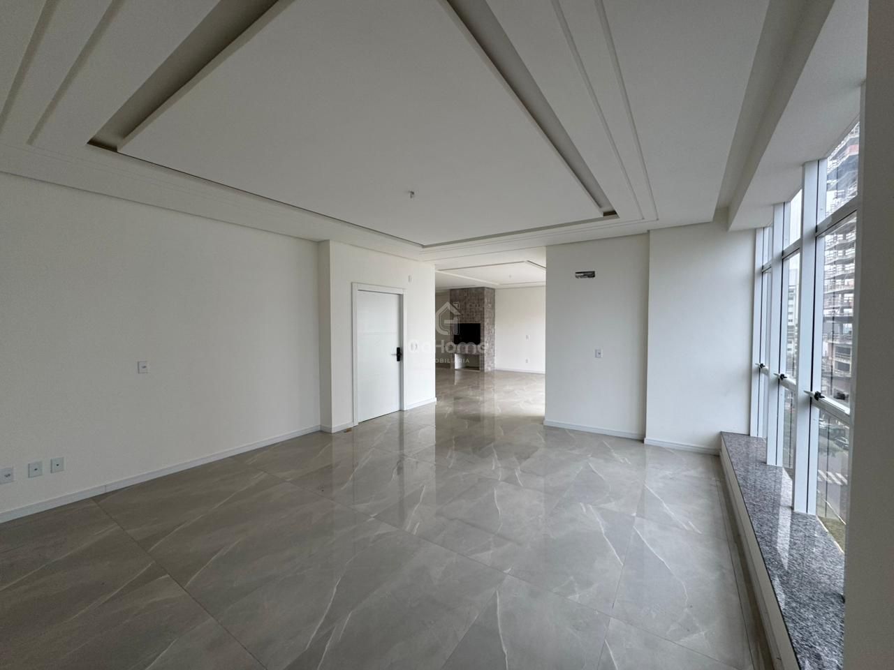Apartamento Novo à Venda com 4 dormitórios