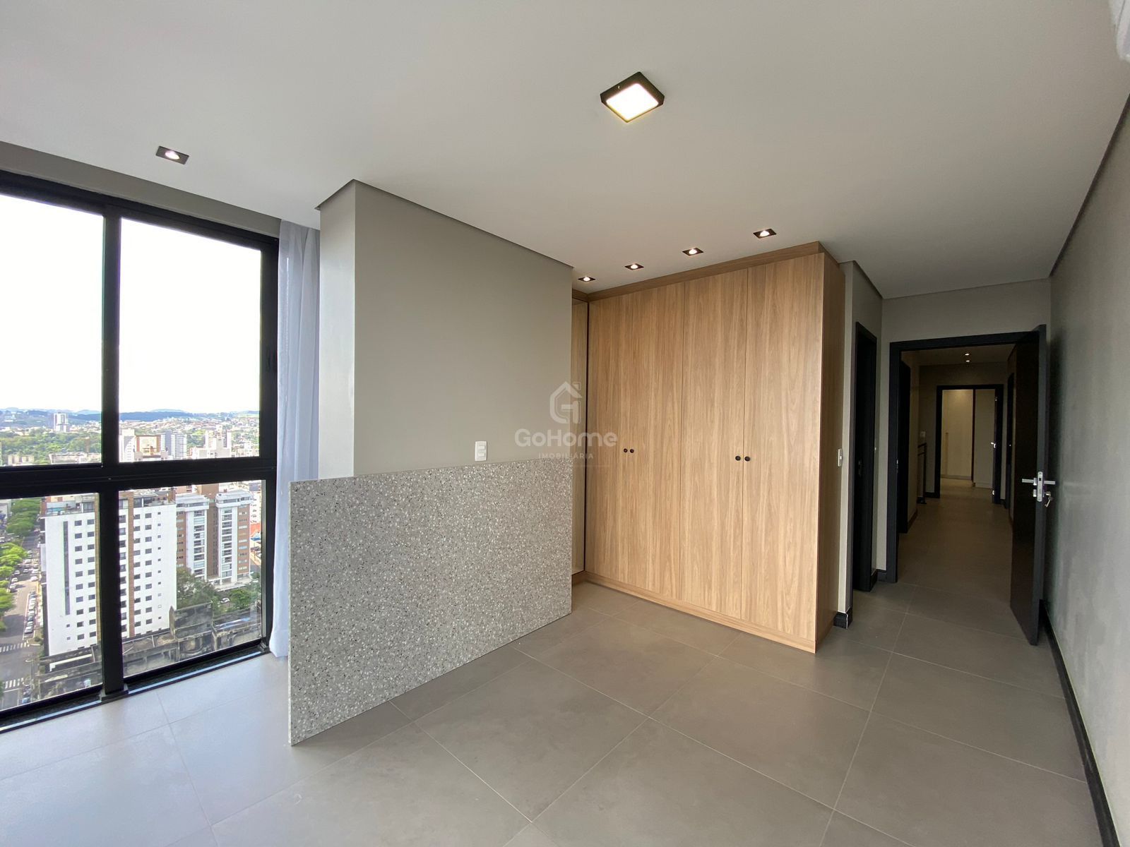 3642 – Apartamento Duplex com 3 suítes, no Centro de Chapecó