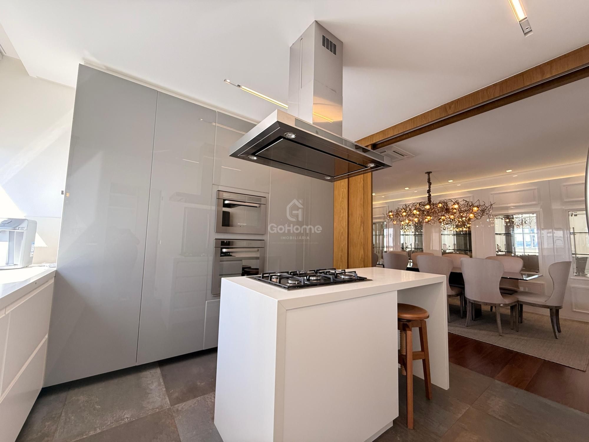 Apartamento 2 suítes mobiliado