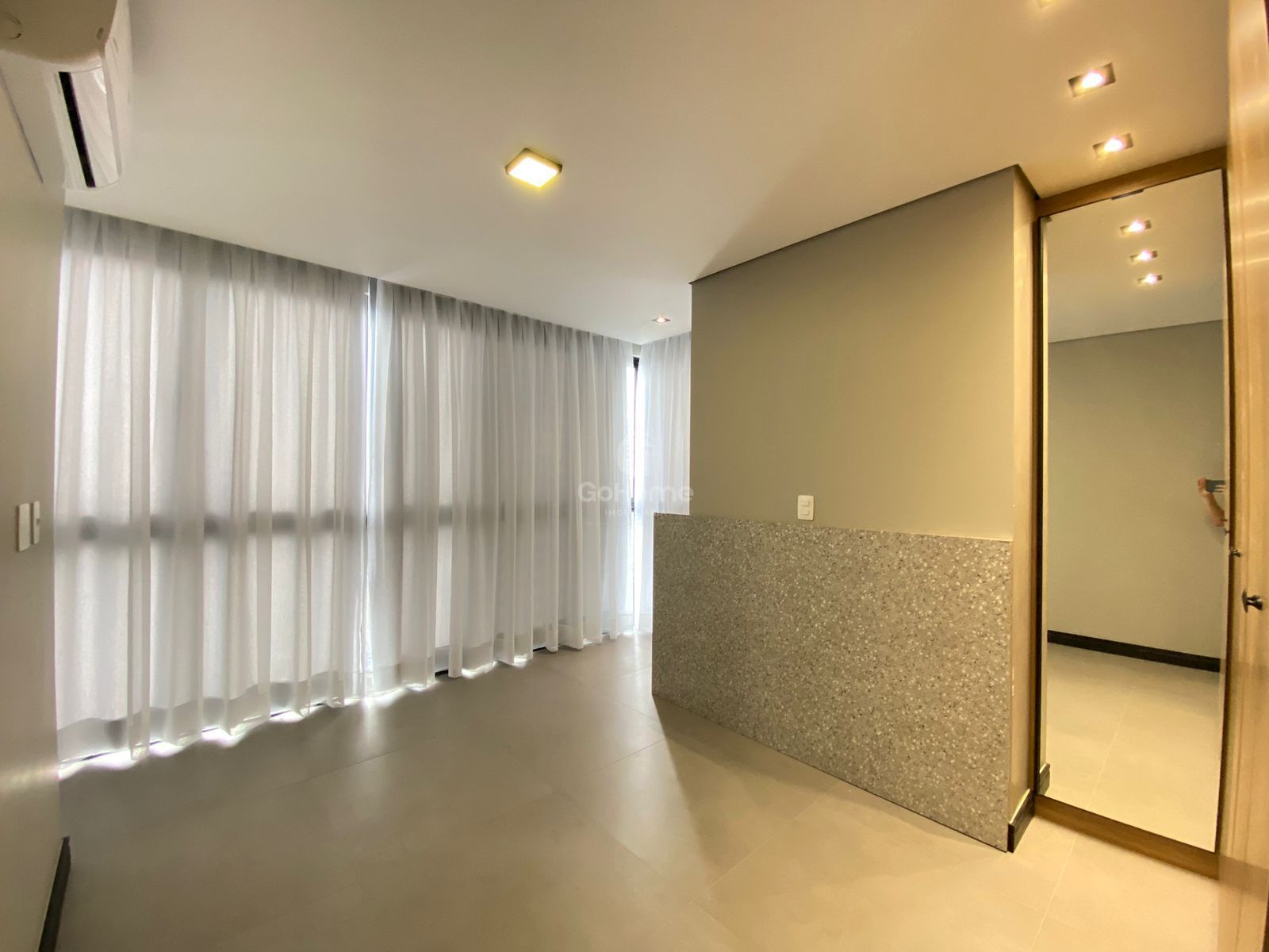 3642 – Apartamento Duplex com 3 suítes, no Centro de Chapecó