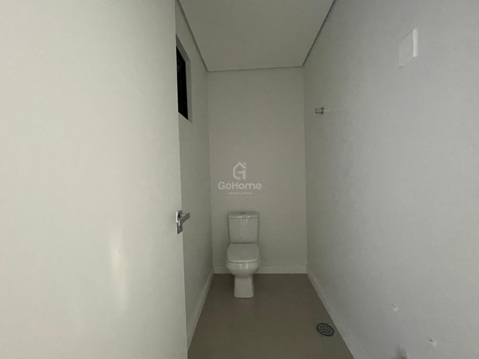 3409 – Apartamento no Centro de Chapecó, próximo da Linfer com 140,54 m² privativos