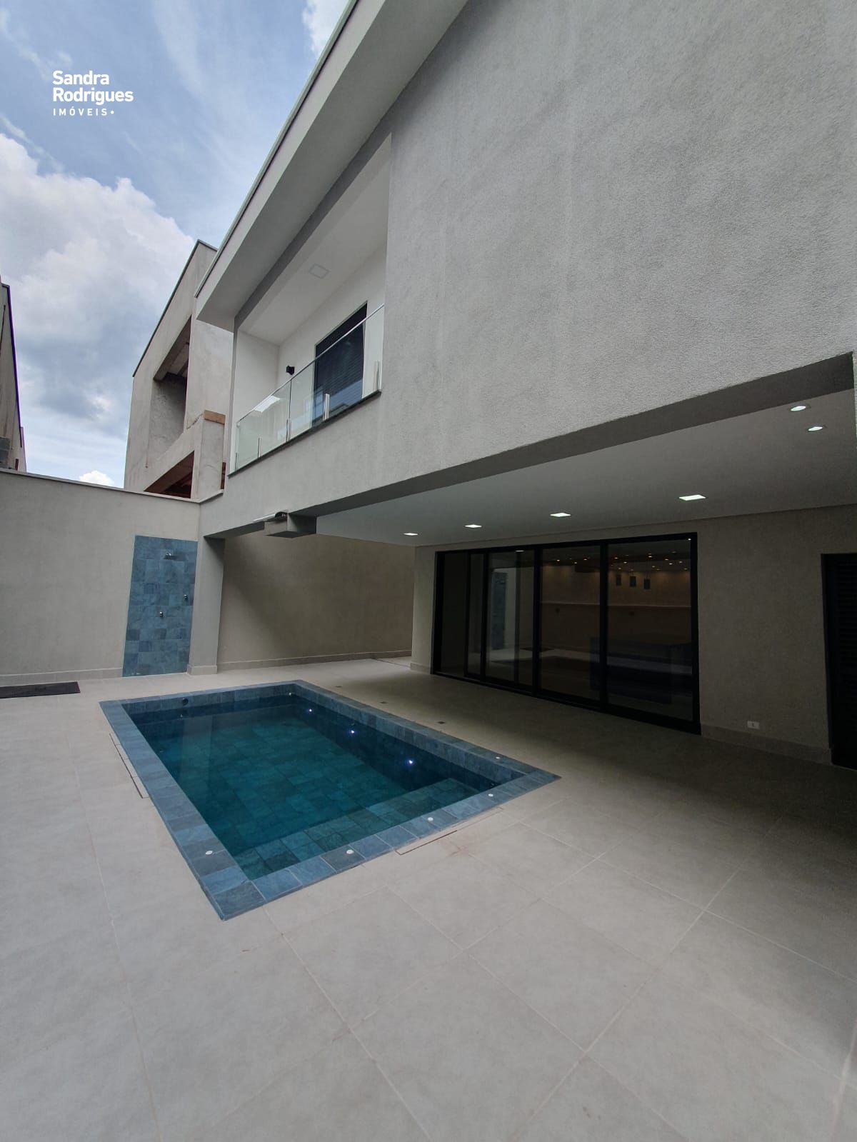 Casa de Condomínio à venda com 4 quartos, 282m² - Foto 31