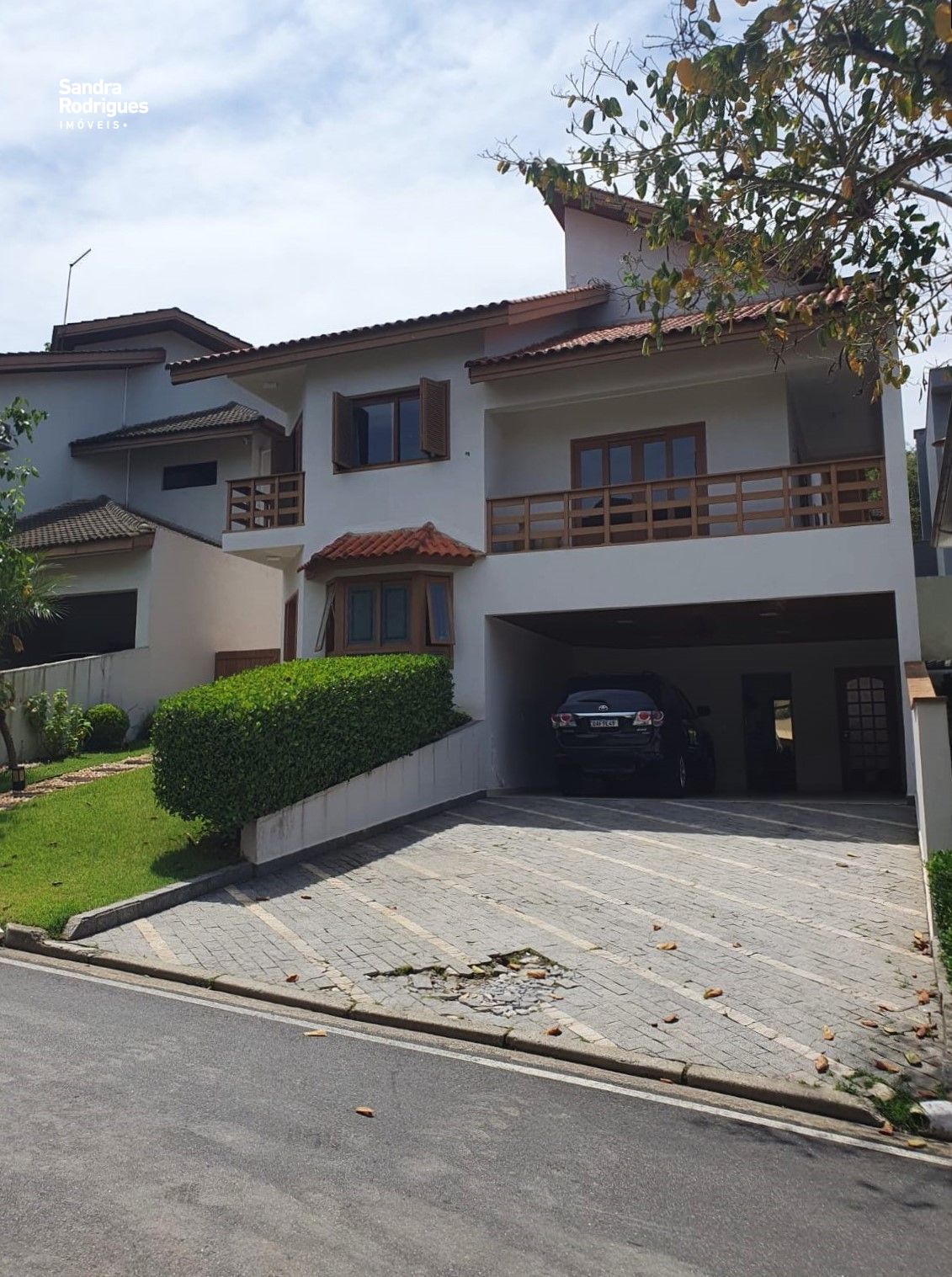 Casa de Condomínio à venda com 4 quartos, 304m² - Foto 5