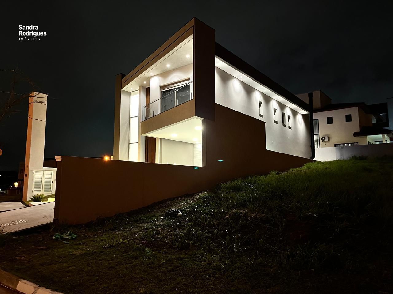 Casa de Condomínio à venda com 4 quartos, 270m² - Foto 8