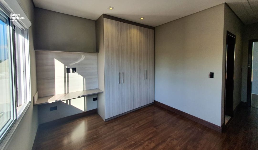 Casa de Condomínio à venda com 3 quartos, 235m² - Foto 24