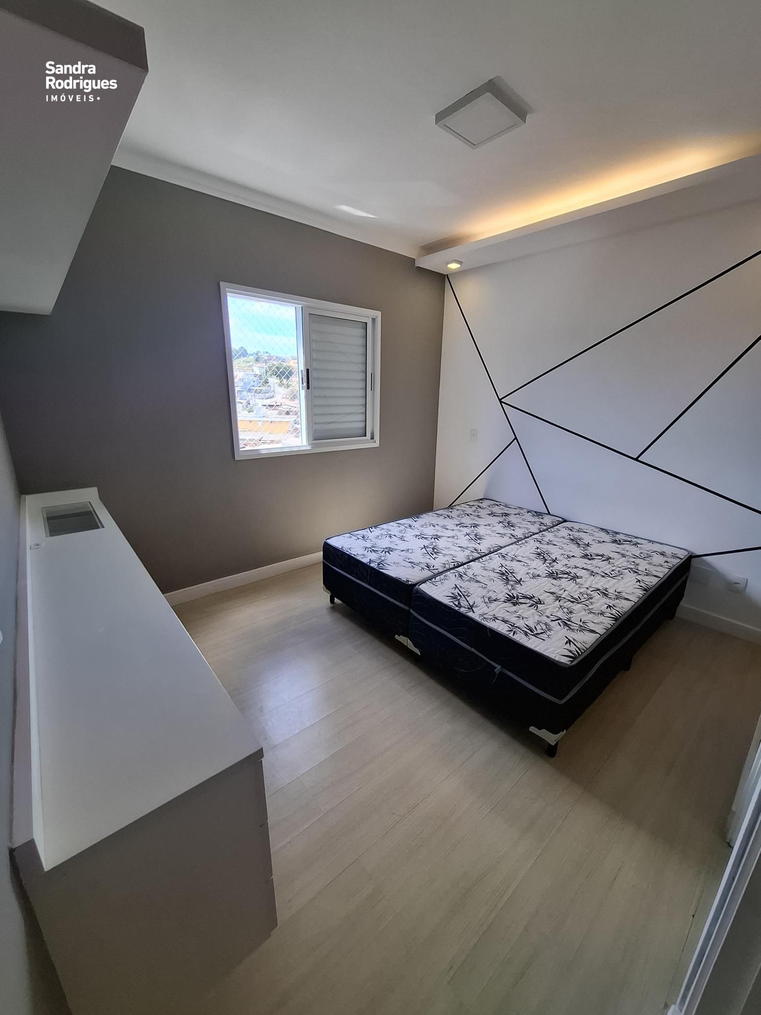 Apartamento à venda com 2 quartos, 79m² - Foto 4