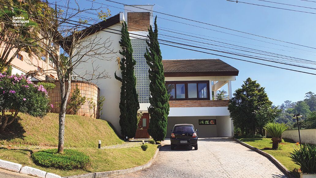 Casa de Condomínio à venda com 4 quartos, 453m² - Foto 1