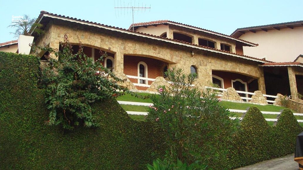 Casa de Condomínio de 5 quartos, 700m² no bairro Arujá Country Club, em Arujá | Eu Corretor