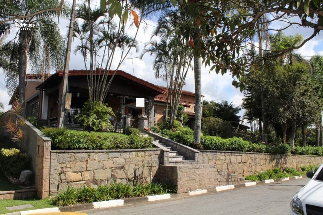 Casa de Condomínio de 5 quartos, 400m² no bairro Arujázinho I, II e III, em Arujá | Eu Corretor