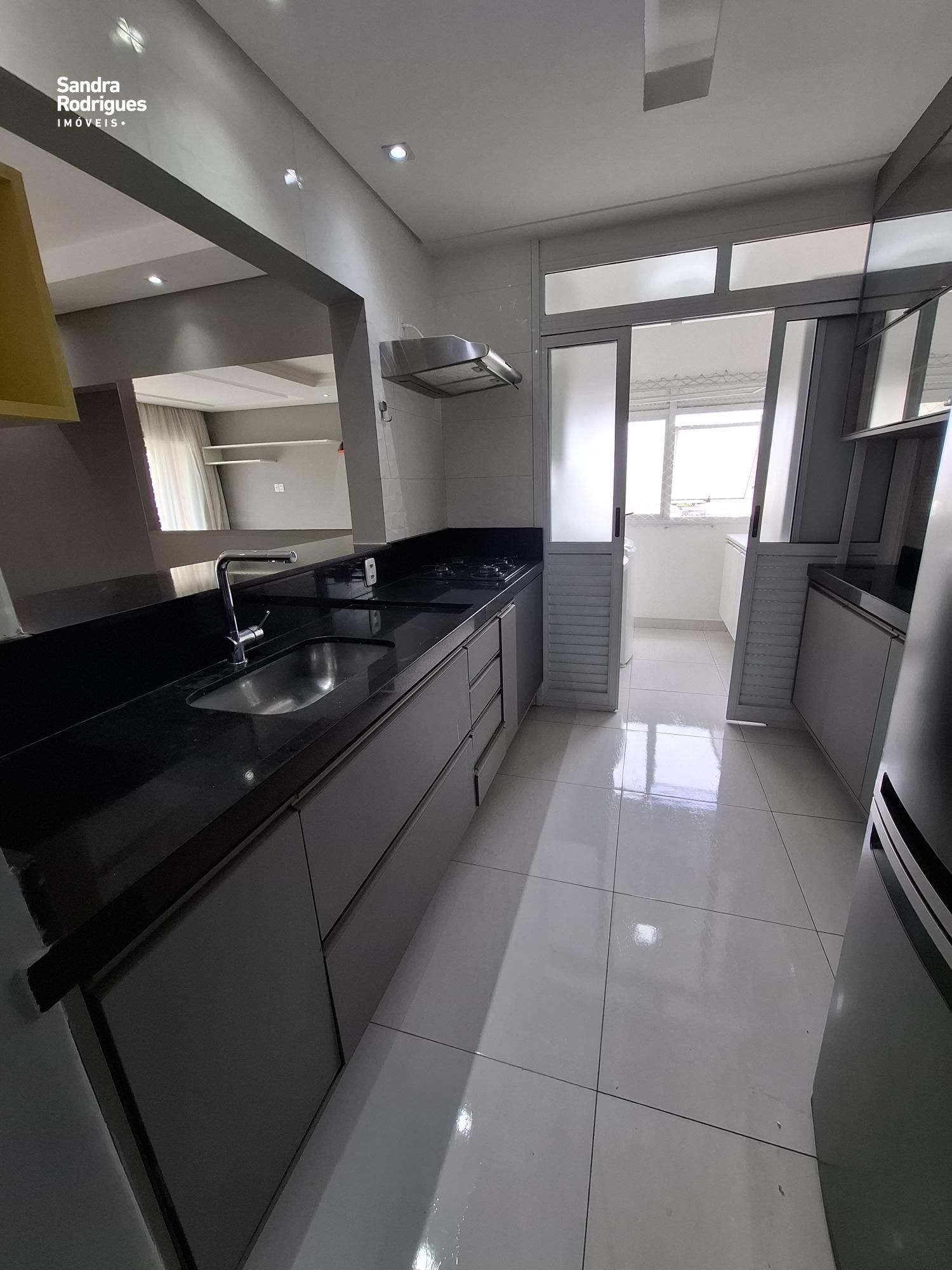 Apartamento à venda com 2 quartos, 79m² - Foto 10