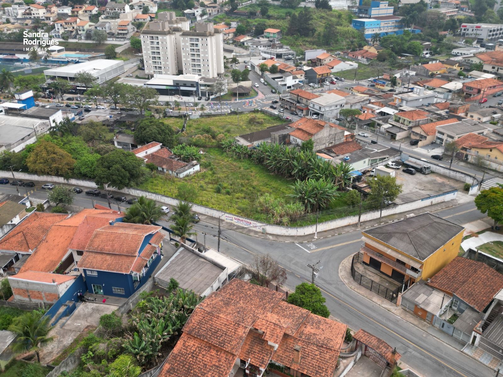 Lote/Terreno Comercial de 9759m² no bairro Barbosas, em Arujá | Eu Corretor