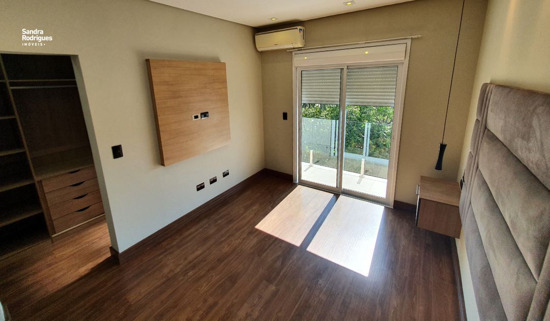 Casa de Condomínio à venda com 3 quartos, 235m² - Foto 14