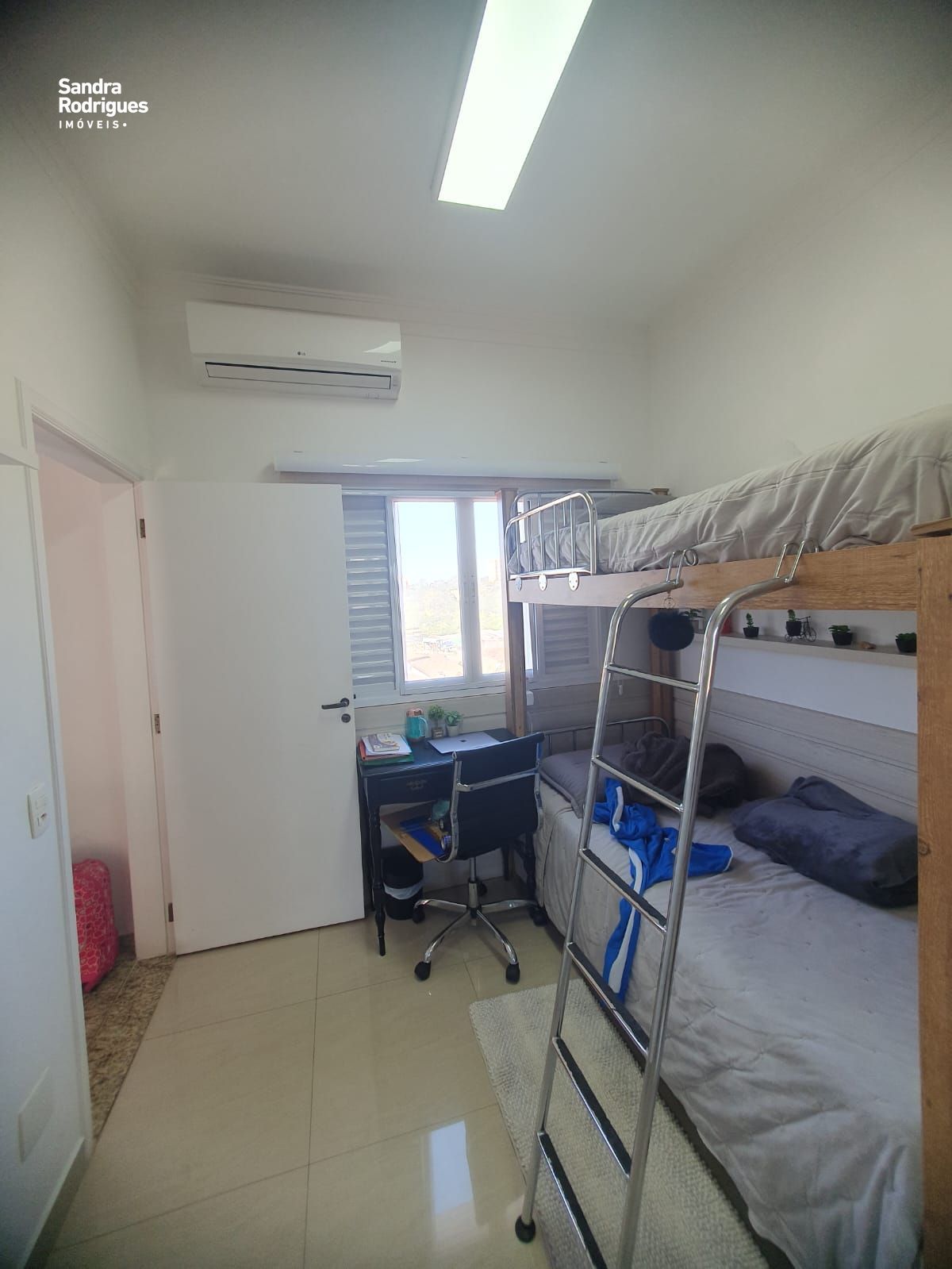 Casa de Condomínio para alugar com 3 quartos, 397m² - Foto 39