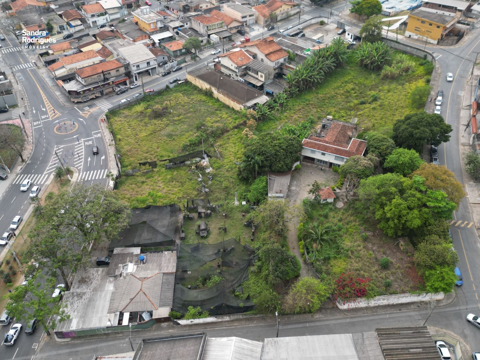 Lote/Terreno Comercial de 9759m² no bairro Barbosas, em Arujá | Eu Corretor