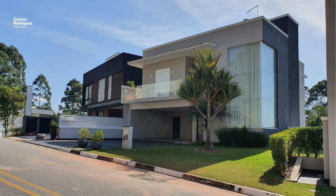 Casa de Condomínio à venda com 3 quartos, 235m² - Foto 1