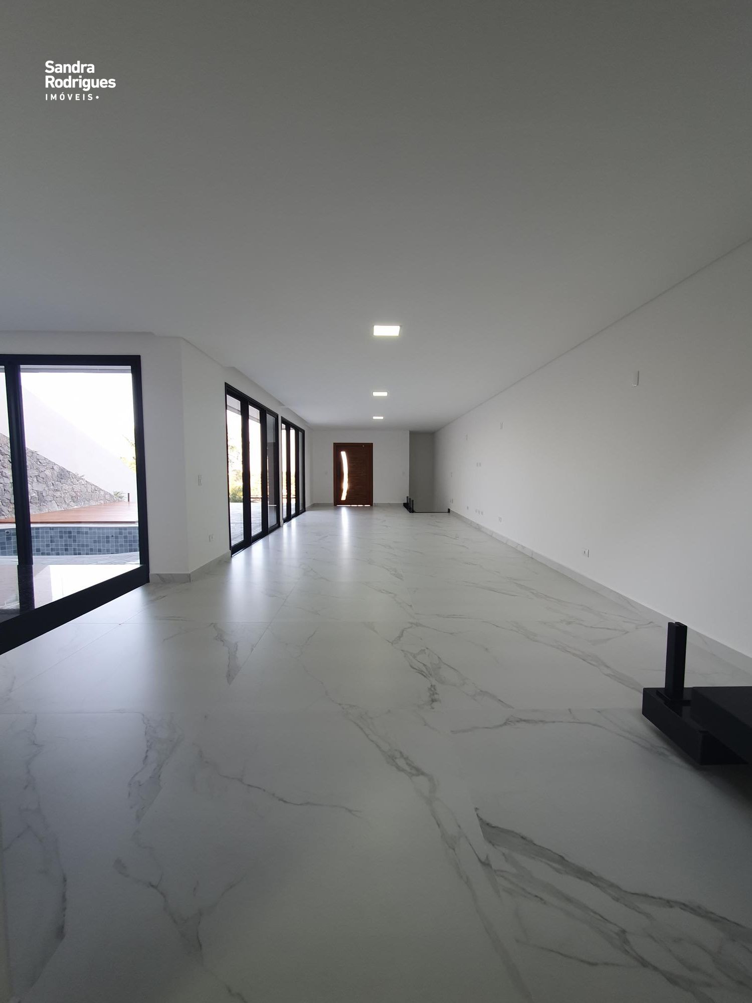 Casa de Condomínio de 3 quartos, 350m² no bairro Arujá Hills III, em Arujá | Eu Corretor