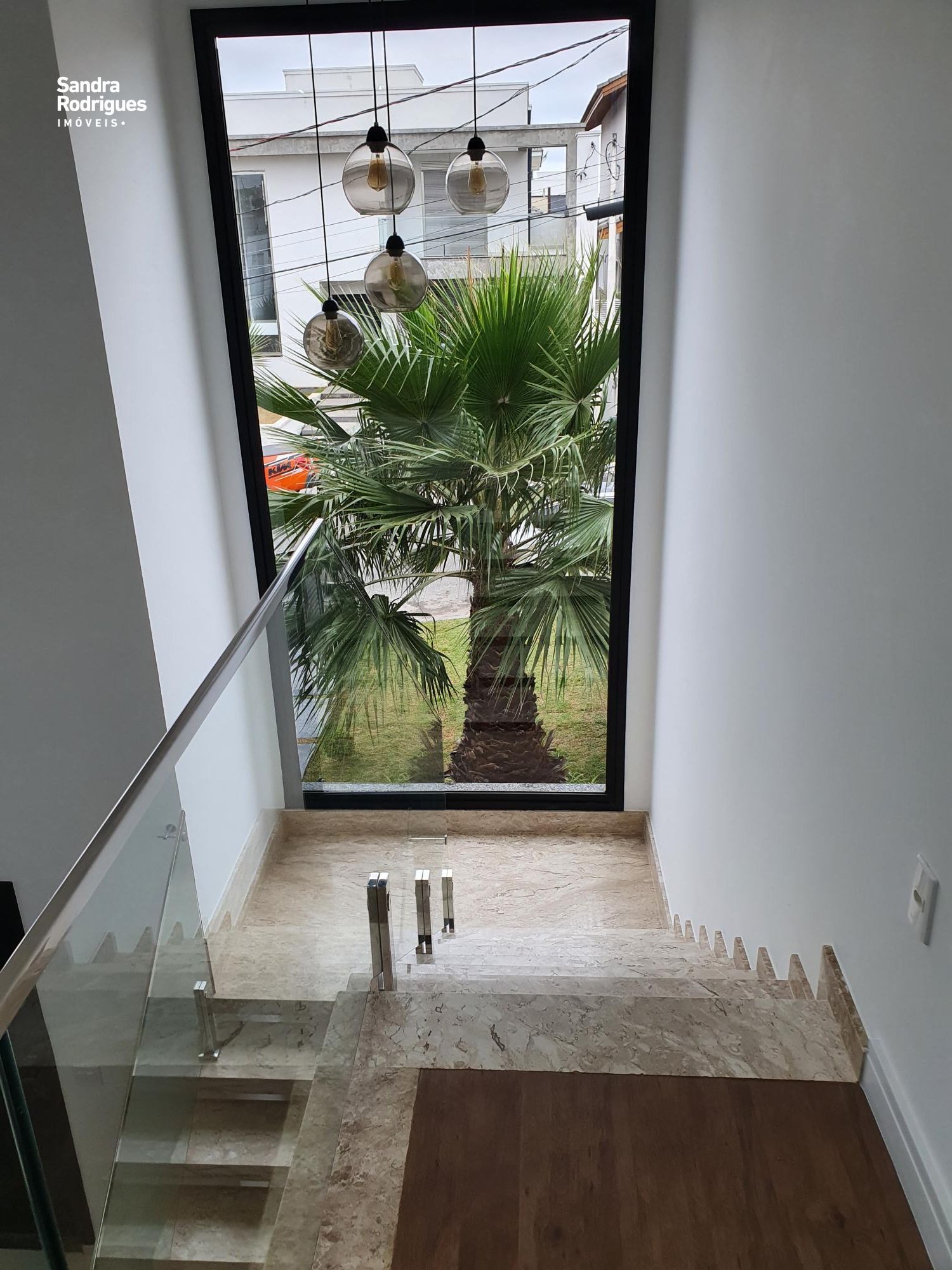 img13017112