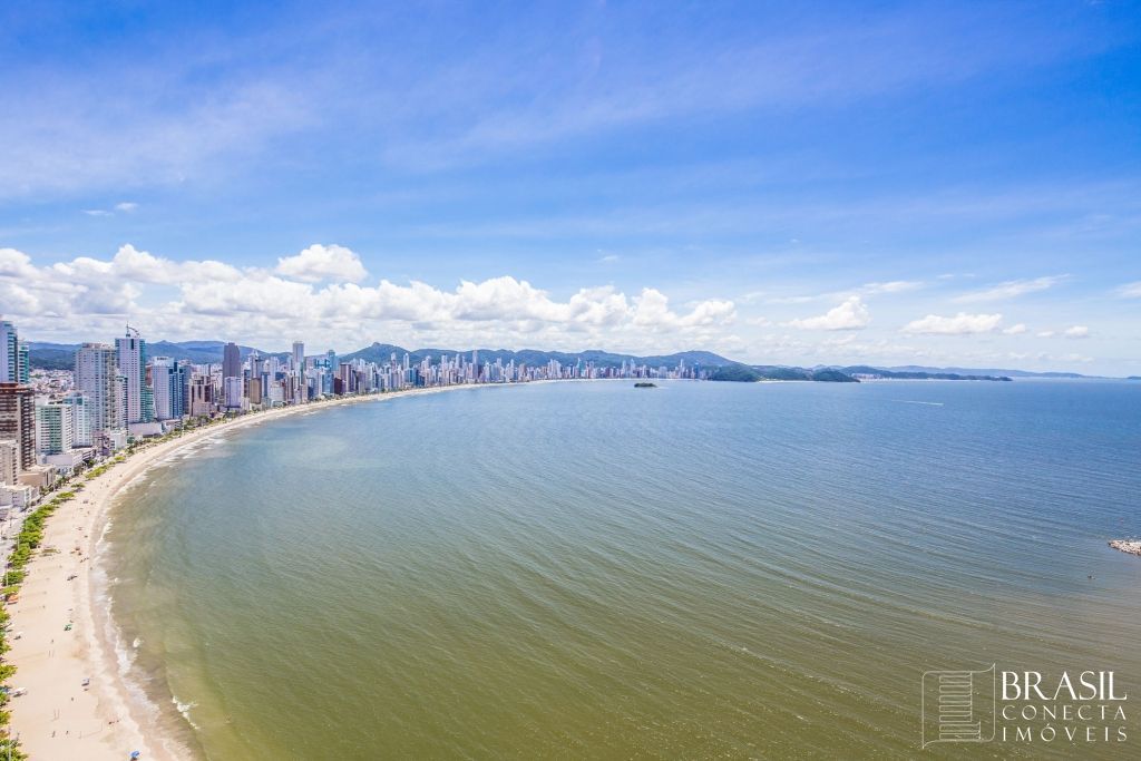Apartamento, 4 quartos, 237 m² - Foto 2