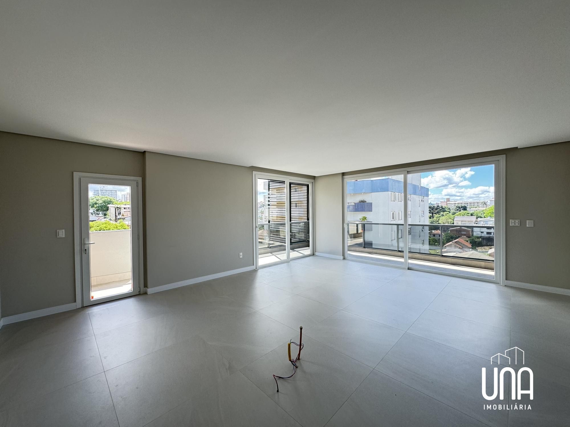 Apartamento, 3 quartos, 137 m² - Foto 1