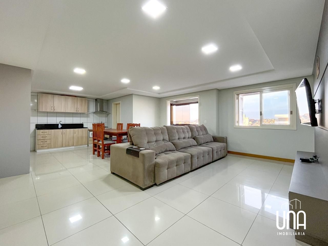 Apartamento, 3 quartos, 121 m² - Foto 1