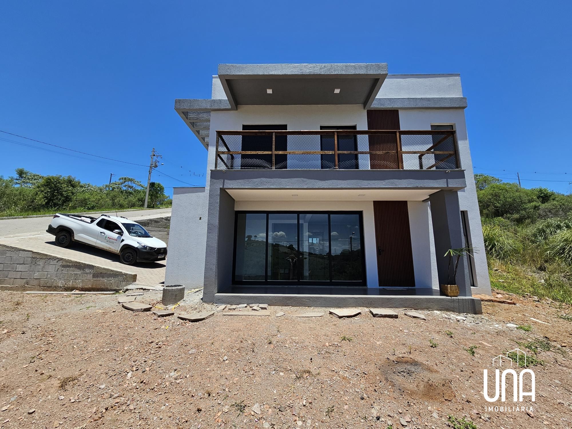 Casa, 3 quartos, 142 m² - Foto 1