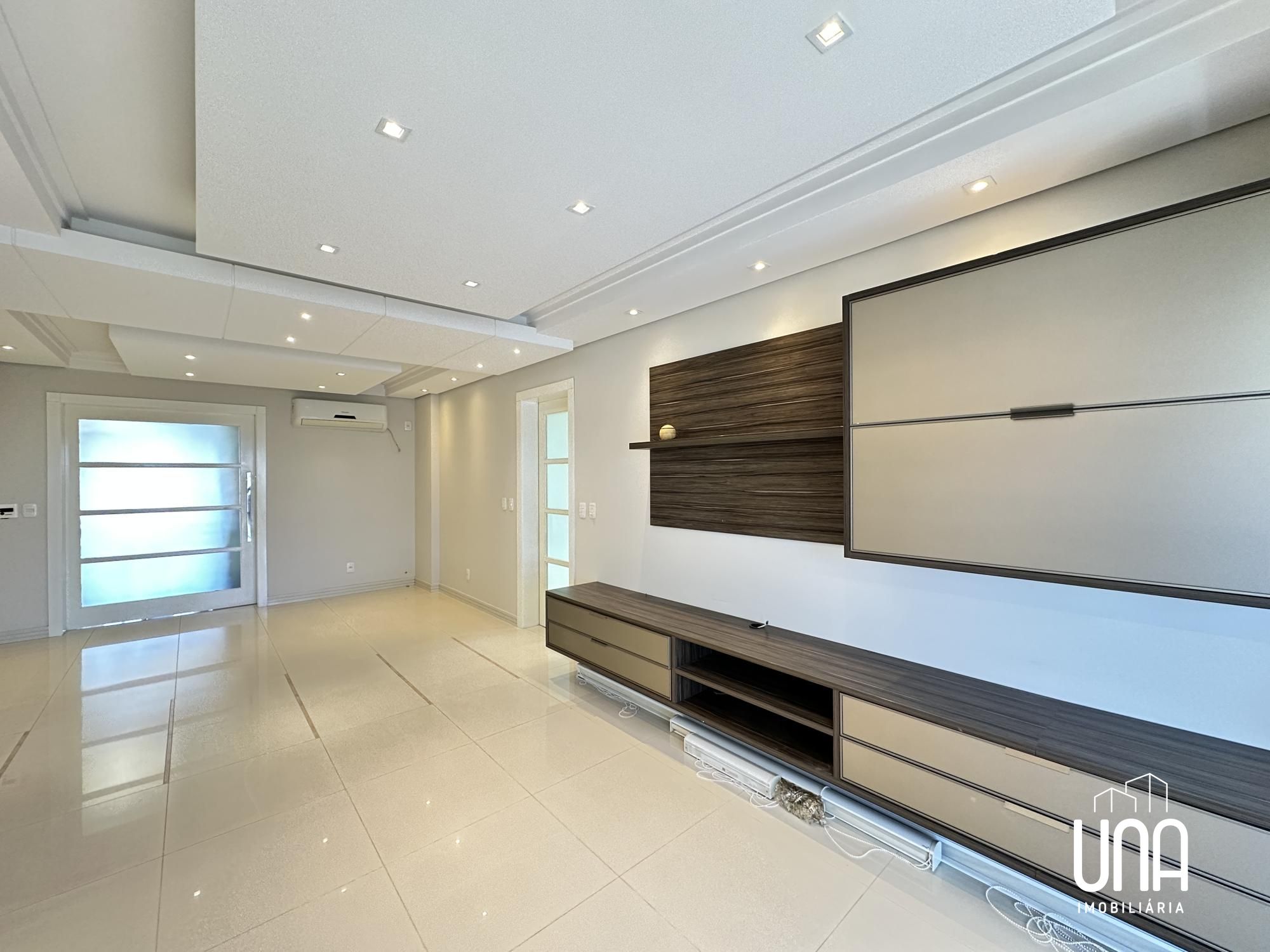 Apartamento, 3 quartos, 121 m² - Foto 2
