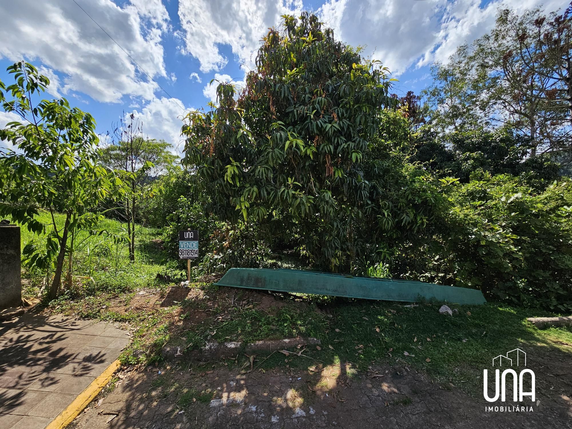 Terreno, 1340 m² - Foto 1